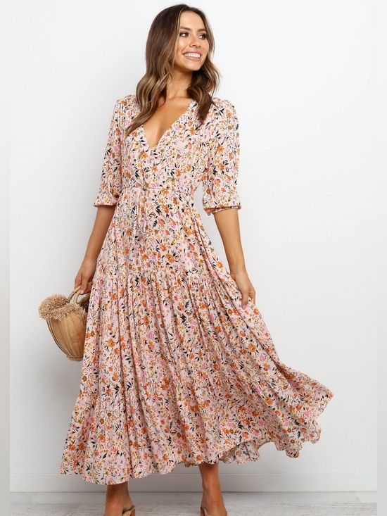 Petal & Pup Dresses & Skirts - Petal and Pup Kelda Tiered Floral Maxi Dress Beige Cottagecore Extra Small